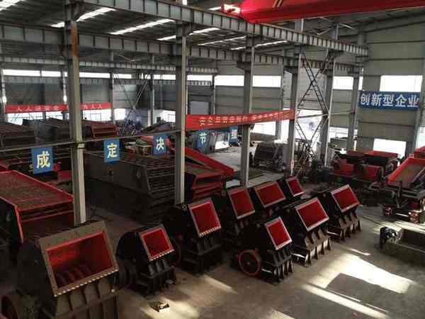 新疆建筑垃圾移動破碎機公司