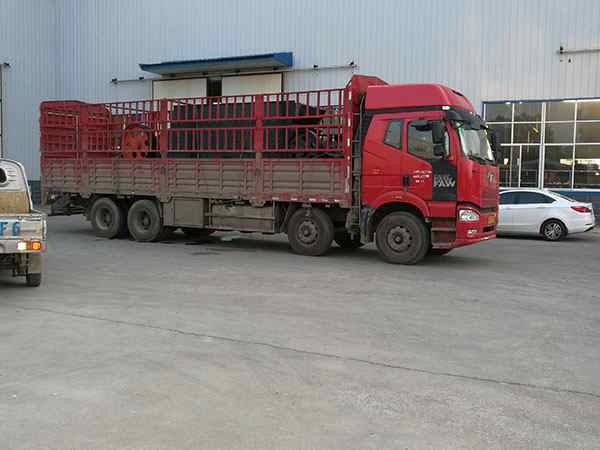 貴州石塊重錘破碎機移動破碎