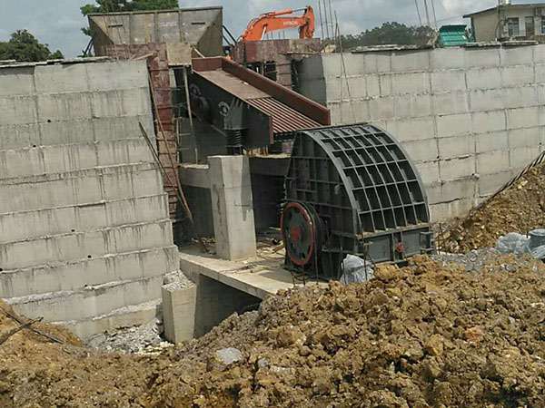 山西生產(chǎn)重錘破碎機(jī)多少噸