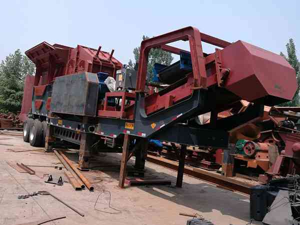 江西小型車載移動(dòng)破碎機(jī)廠家