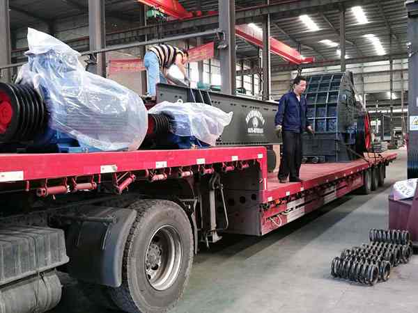 山東半重錘破碎機的品牌