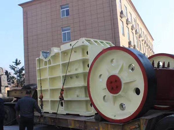 福建礦山重錘破碎機建筑垃圾