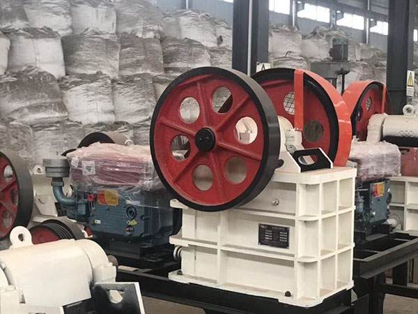 西藏履帶移動破碎機設備價格