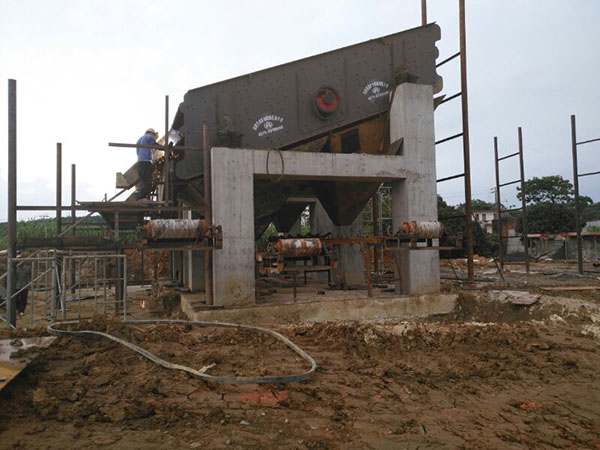 寧夏先進的重錘破碎機參數(shù)