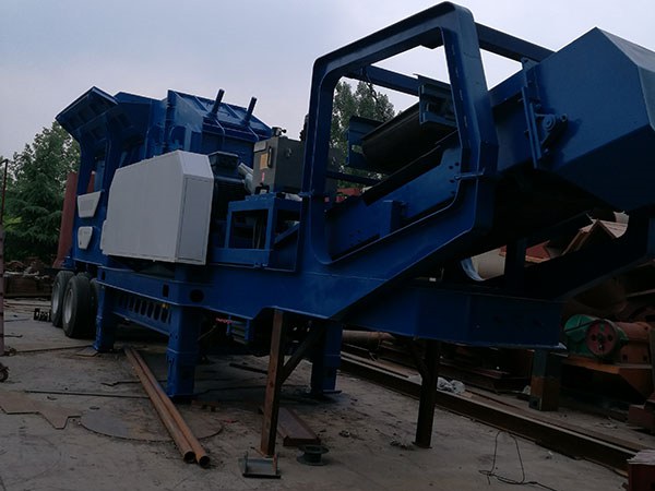 重慶出售移動(dòng)破碎機(jī)多少一臺(tái)