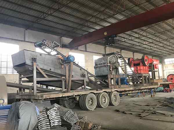 貴州石頭移動破碎機高速