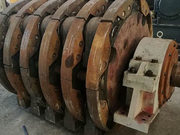 云南鄂破移動(dòng)破碎機(jī)銷(xiāo)售