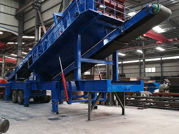 山東小型移動重錘破碎機視頻