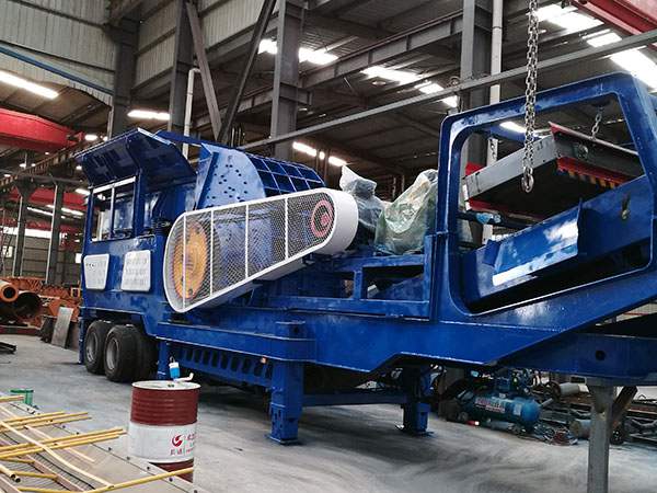 云南小型輪胎式重錘破碎機(jī)視頻