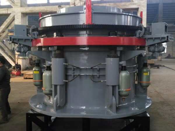 四川小型輪胎式重錘破碎機(jī)供應(yīng)商