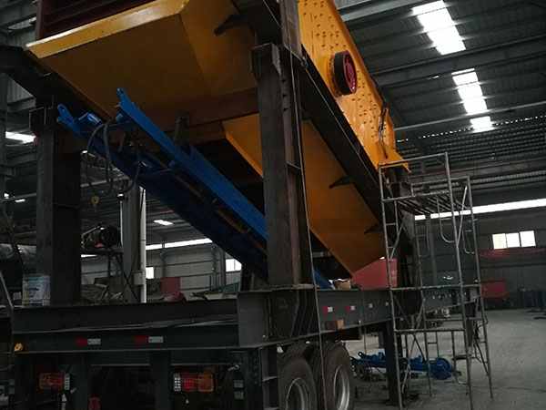 江西挖機(jī)移動(dòng)破碎機(jī)采購(gòu)