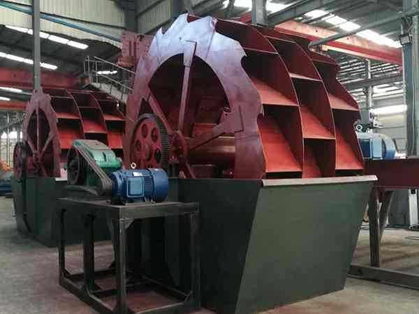 廣東輪胎式移動破碎機設備價格