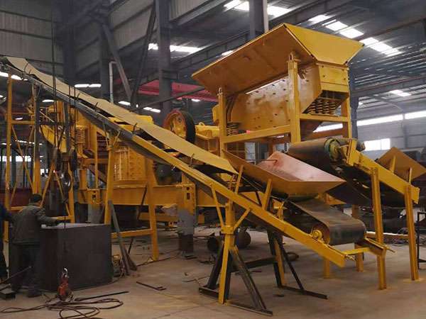 新疆顎式移動破碎機(jī)小型