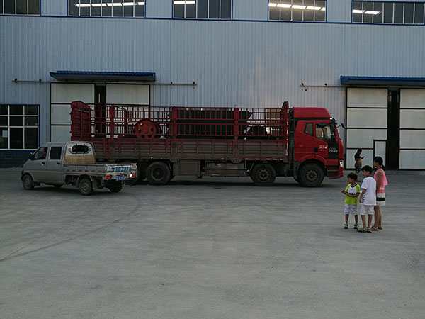 四川那里有賣賣移動(dòng)破碎機(jī)安裝