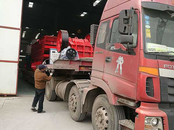 湖北二手移動(dòng)破碎機(jī)和鄂式破碎機(jī)價(jià)格