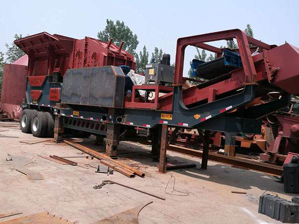 北京履帶重錘破碎機多少一臺