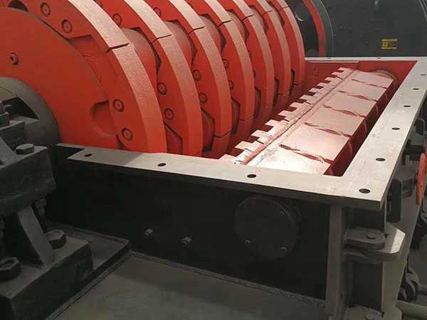 甘肅石子移動(dòng)破碎機(jī)設(shè)備