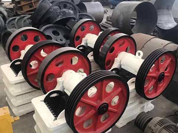 山西移動碎石機移動破碎機價格