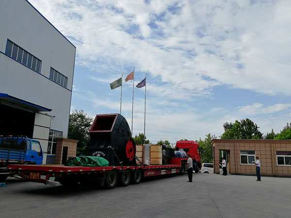 內(nèi)蒙古中型移動破碎機價位