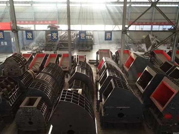 寧夏礦石移動(dòng)破碎機(jī)哪種好