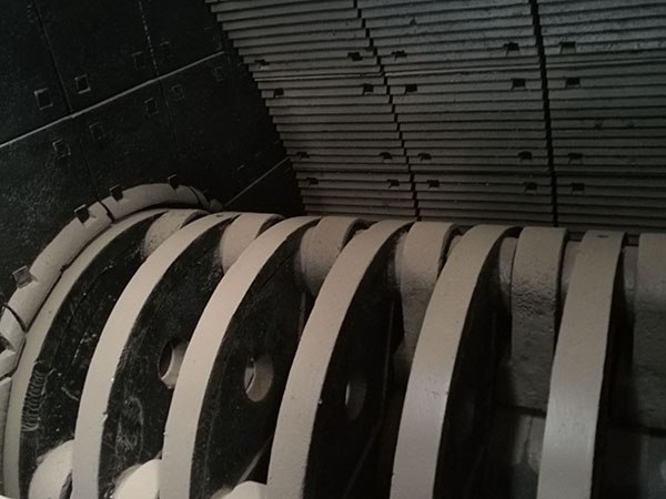 四川斗式重錘破碎機(jī)購(gòu)買(mǎi)