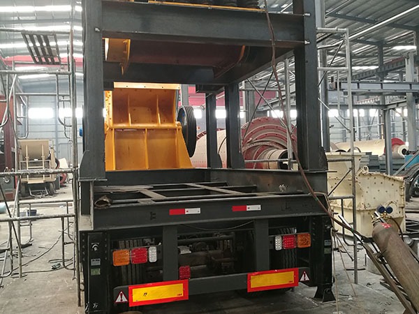 西藏小型車載移動(dòng)破碎機(jī)生產(chǎn)廠家