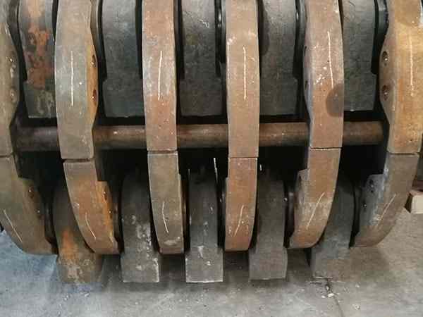 浙江挖機(jī)移動破碎機(jī)的價(jià)格