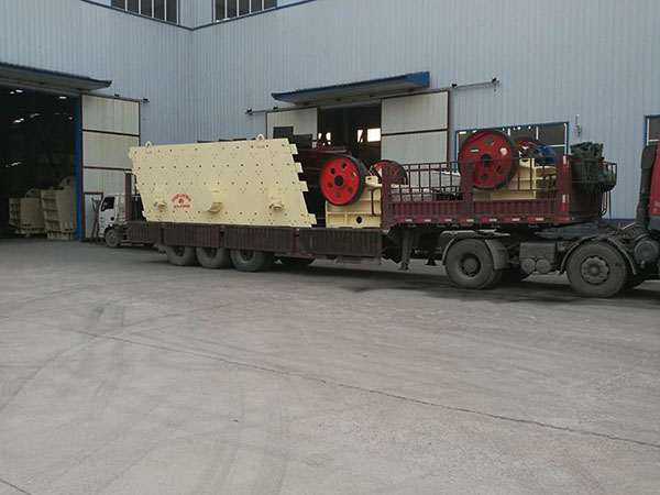 大型履帶式移動破碎機安裝