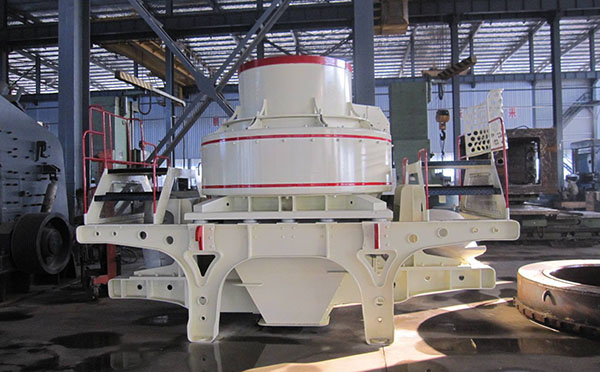 青石制砂機(jī) 青石制砂機(jī)