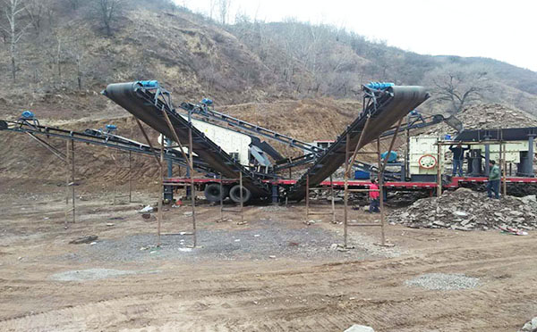 移動(dòng)式破碎機(jī)