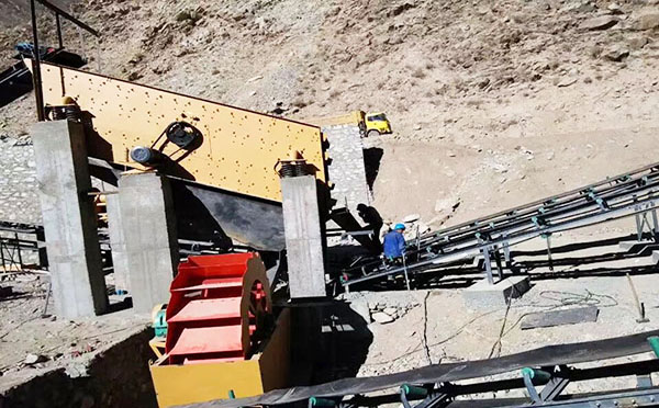 移動(dòng)碎沙機(jī)