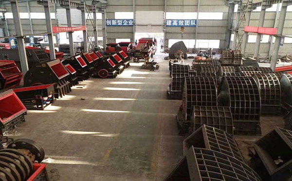 移動(dòng)砂石破碎機(jī)