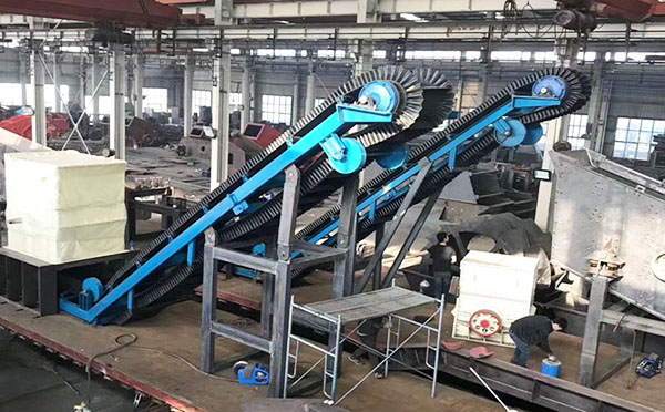 移動石子破碎機