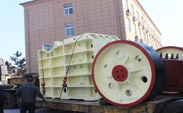 反擊破移動式破碎站