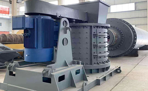 柴油機(jī)帶的小型制砂機(jī)